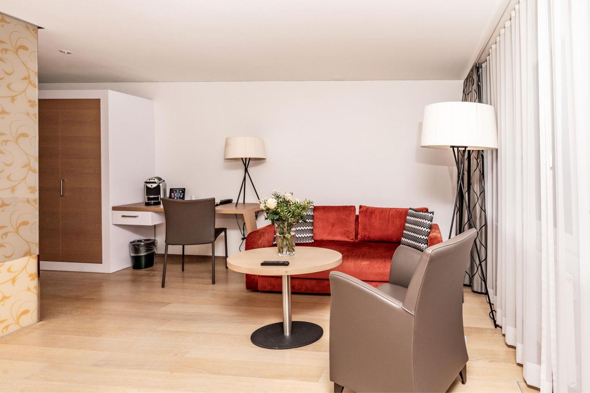 Tailormade Hotel Krone ซาร์เนน ภายนอก รูปภาพ